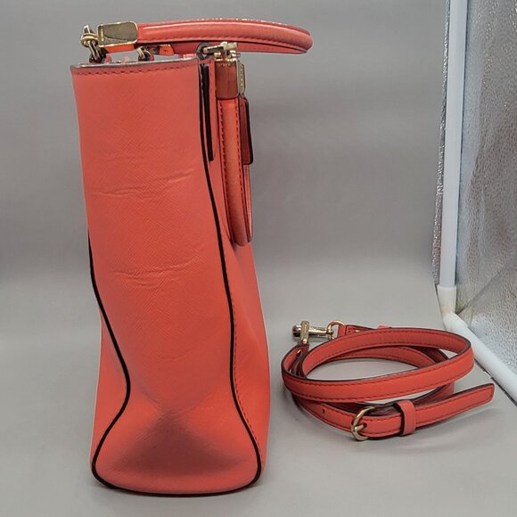 COACH MADISON MINI NORTH/SOUTH TOTE IN SAFFIANO LEATHER LOVE RED - Picture 8 of 16